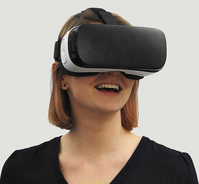Virtual reality training